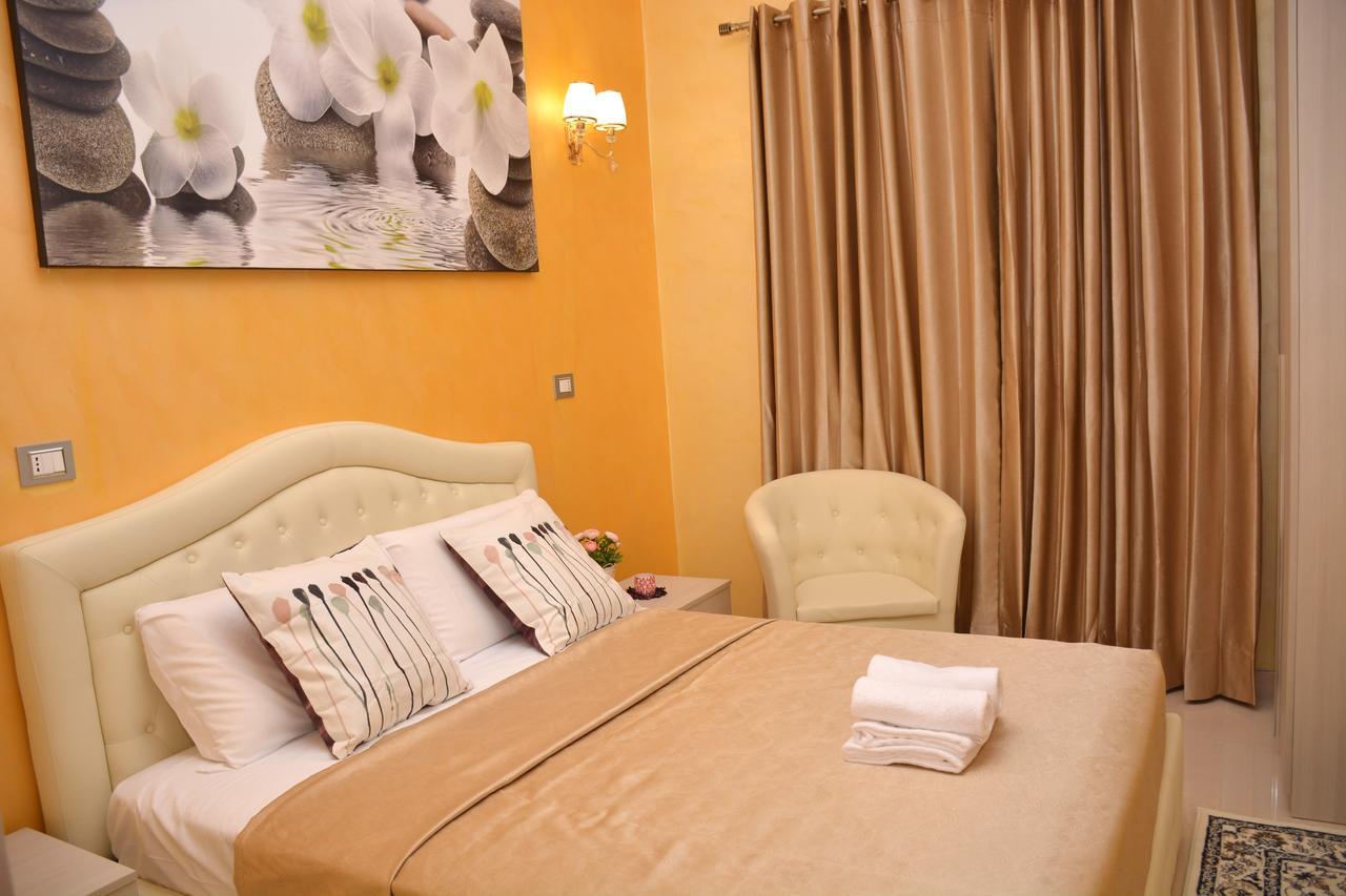 Rome Innitaly Affittacamere O Guesthouse Ngoại thất bức ảnh